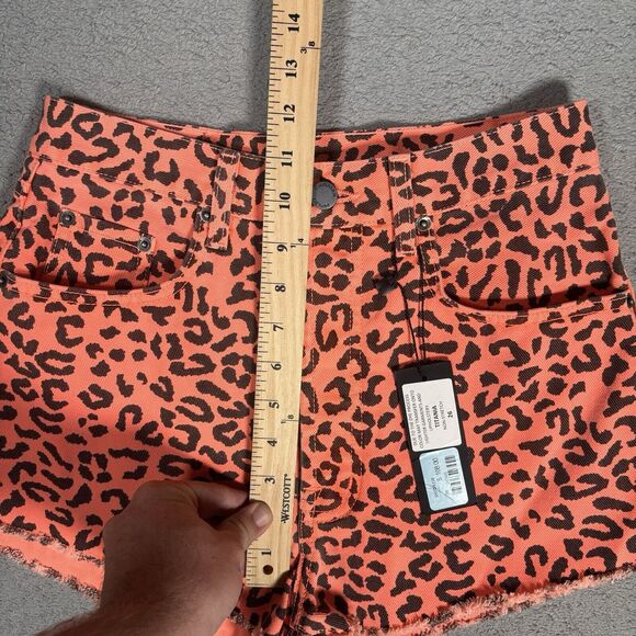 NWT Carmar Titania Shorts Women Size 25 High Rise Neon Orange Leopard 2” Inseam - Picture 7 of 7